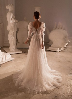 Свадебное платье Ладжита
